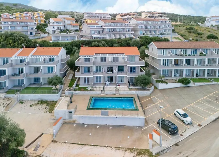 In With Swimming Pool And Sea View Lejlighed